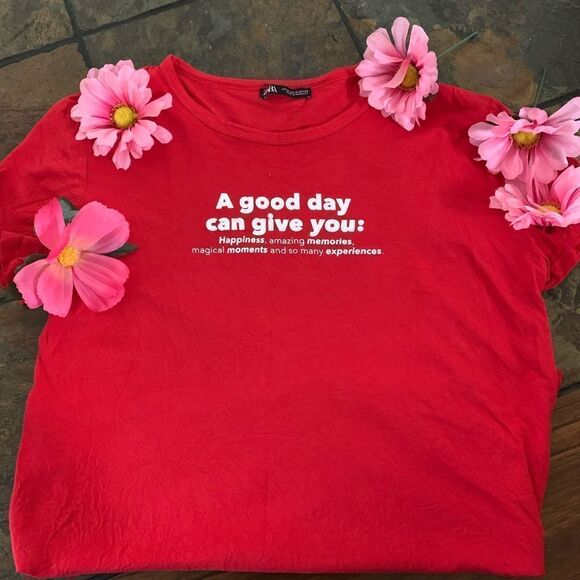 Zara red T-shirt  - Picture 1 of 5